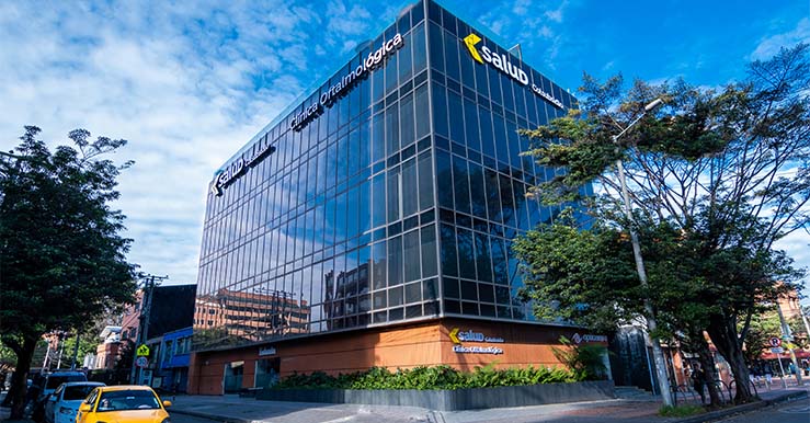 fachada de clinica oftalmologica colsubsidio