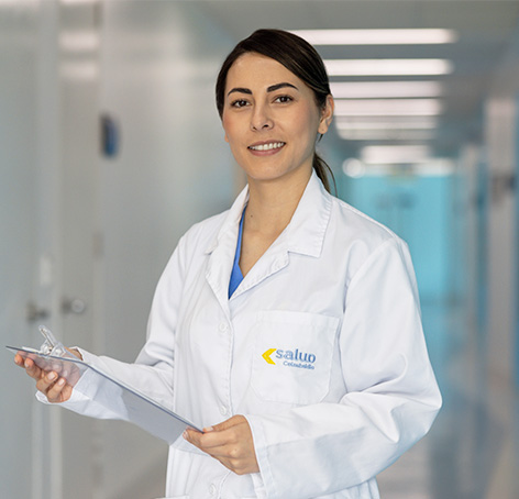doctora de salud colsubsidio sonriendo
