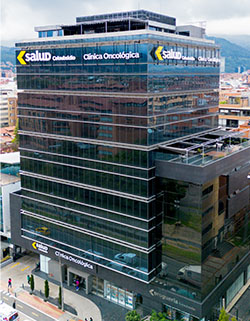 fachada clinica oncologica colsubsidio bogota