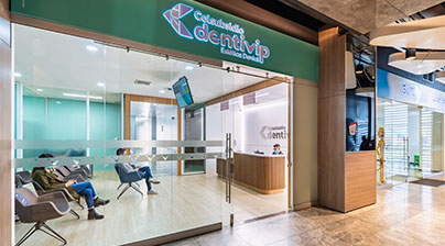 fachada dentivip nuestro bogota
