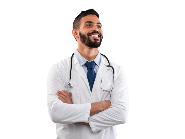 Profesional de la salud con bata blanca y estetoscopio, sonriendo con los brazos cruzados